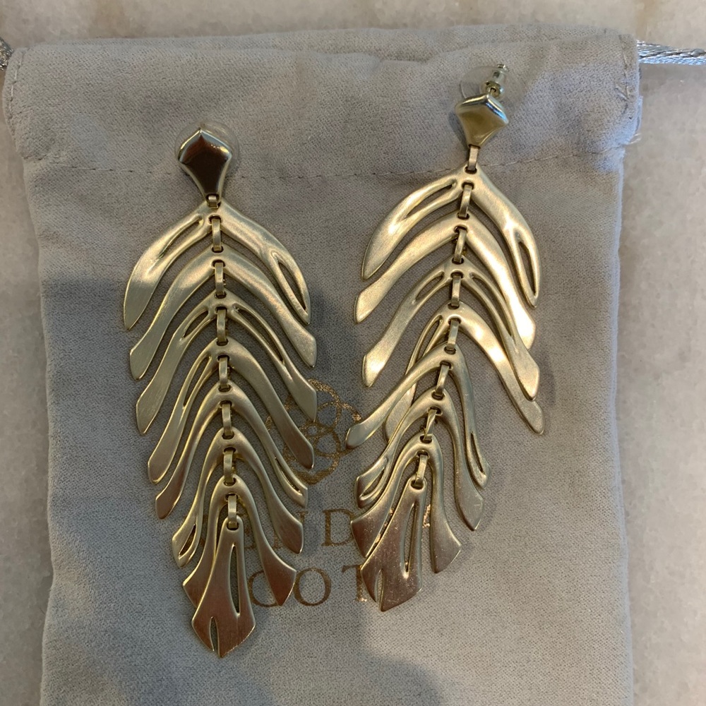 Kendra Scott Gold Lotus Earrings